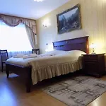 Angela Hotel 3*