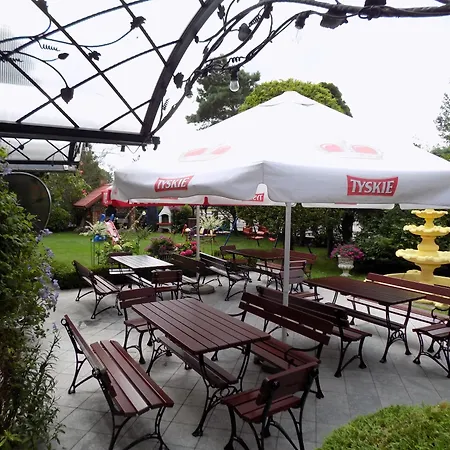 安吉拉膳食公寓 酒店 3*